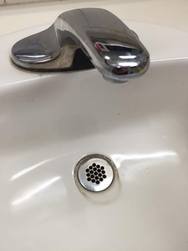 Sink Cleaning